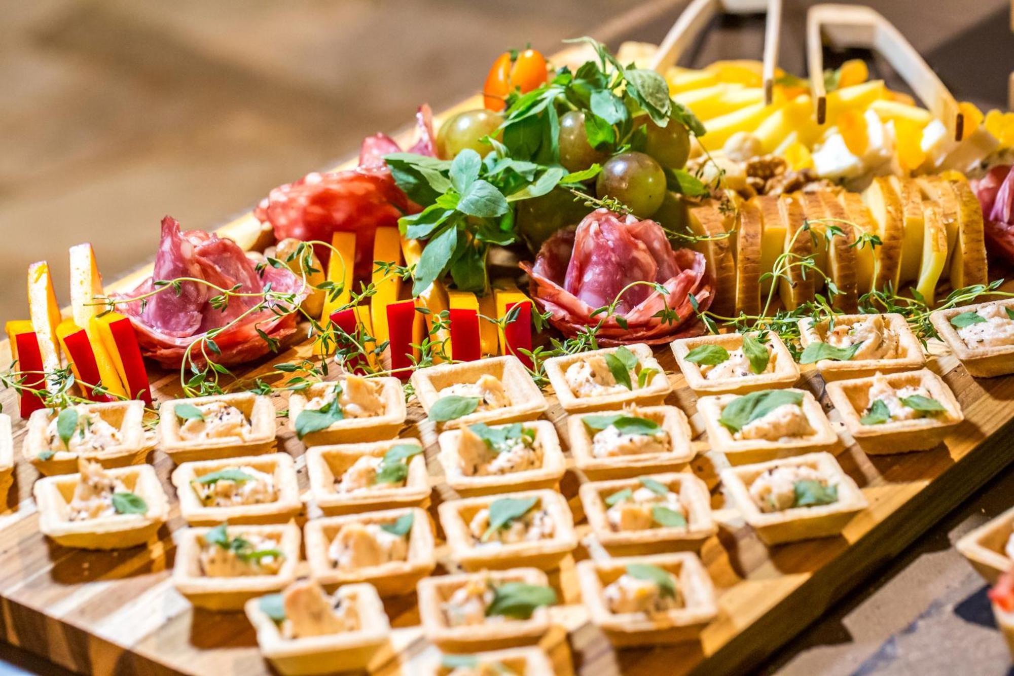 Blue Tree Thermas De Lins Resort Exterior photo Canapés